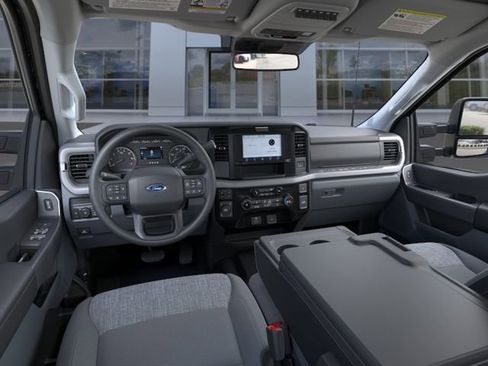 New 2026 Ford F350 XLT AWD/4WD image 9