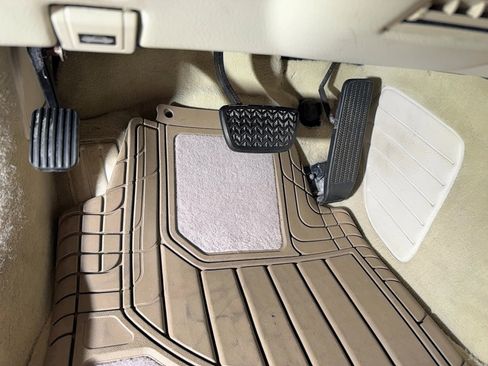 Used 2002 Lexus LS 430 image 51