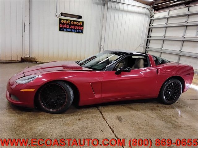 Used 2005 Chevrolet Corvette Coupe w/ Preferred Equipment Group RWD image 4