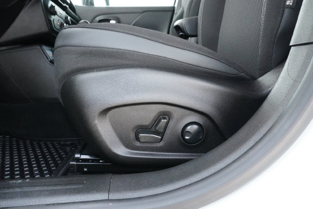 Used 2023 Jeep Renegade Altitude w/ Convenience Group I AWD/4WD image 26