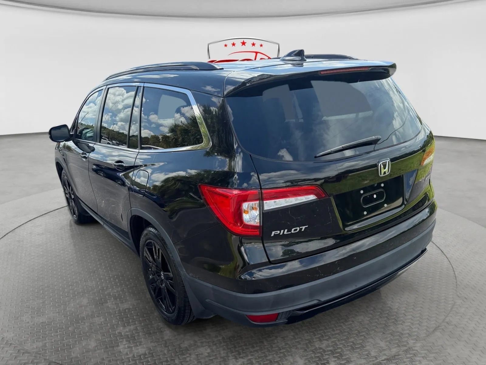 Used 2022 Honda Pilot Special Edition image 3