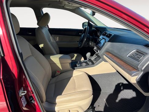 Used 2018 Subaru Outback 3.6R Limited image 15