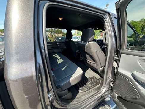 Used 2022 RAM 1500 Lone Star AWD/4WD image 17