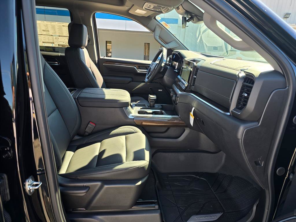 New 2026 Chevrolet Silverado 1500 RST w/ Safety Package AWD/4WD image 13