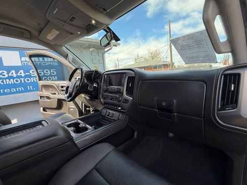 Used 2018 GMC Sierra 2500 SLT w/ Duramax Plus Package image 37