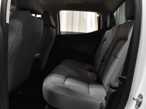 Used 2022 Chevrolet Colorado W/T image 4