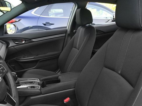 Used 2019 Honda Civic Sport image 13