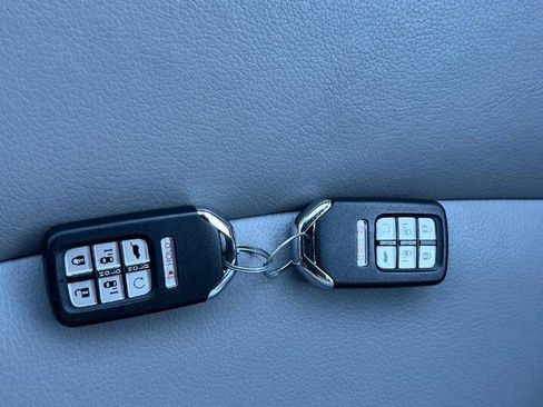 Used 2021 Honda Odyssey EX-L image 20