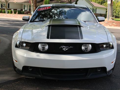 Used 2012 Ford Mustang GT Premium w/ Electronics Pkg image 24