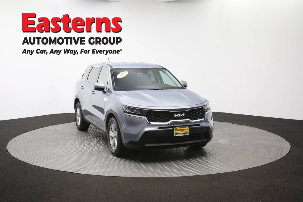Used 2022 Kia Sorento LX FWD image 48