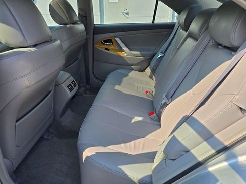Used 2007 Toyota Camry XLE FWD image 15