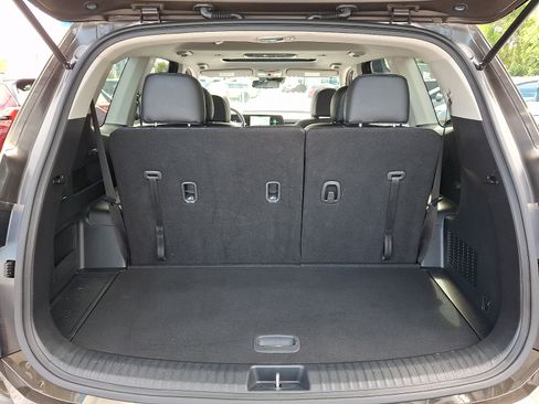 Certified 2023 Kia Telluride S w/ S Sunroof Package AWD/4WD image 22