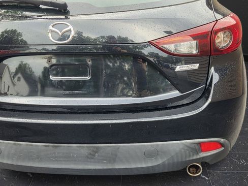 Used 2015 MAZDA MAZDA3 i Sport FWD image 31