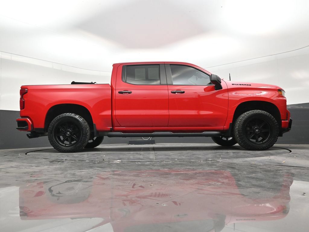 Used 2021 Chevrolet Silverado 1500 Custom w/ LPO, Blackout Package RWD image 25
