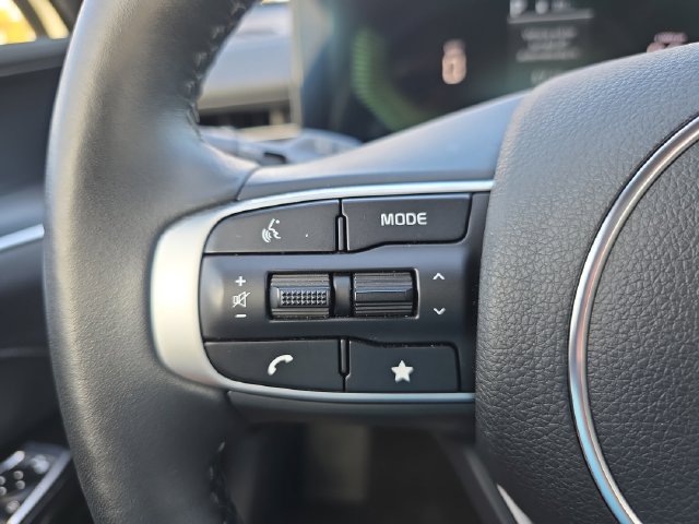 Used 2025 Kia K5 GT-Line AWD/4WD image 19