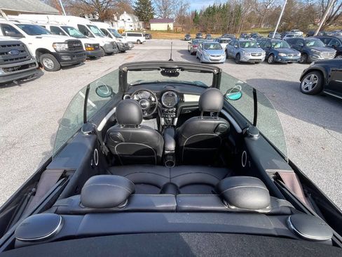 Used 2016 MINI Cooper Convertible image 14