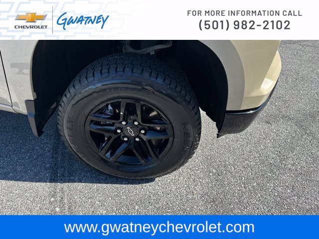 Used 2022 Chevrolet Silverado 1500 Custom Trail Boss AWD/4WD image 13