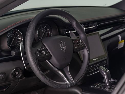 Used 2024 Maserati Quattroporte Modena Ultima Q4 image 15