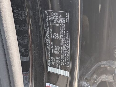 Used 2023 Hyundai Tucson Limited image 40