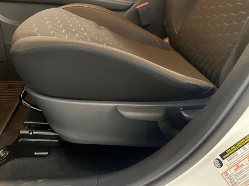Used 2024 Nissan Kicks SV FWD image 51