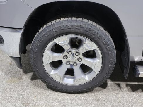 Used 2020 RAM 1500 Big Horn AWD/4WD image 10