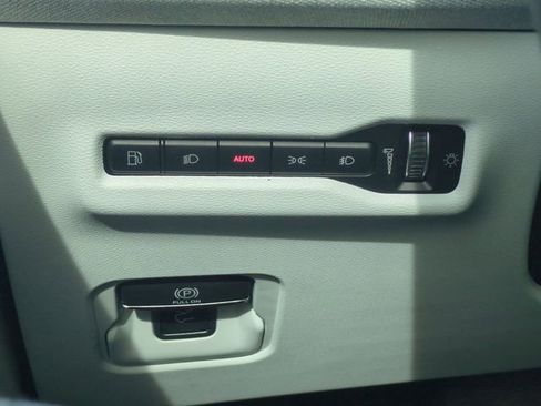 New 2026 Jeep Cherokee Laredo AWD/4WD image 20