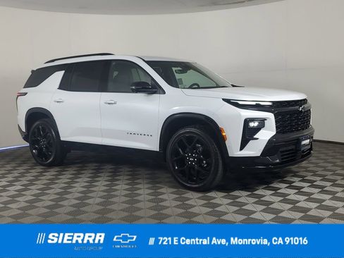 New 2026 Chevrolet Traverse RS w/ LPO, Floor Liner Package FWD image 1