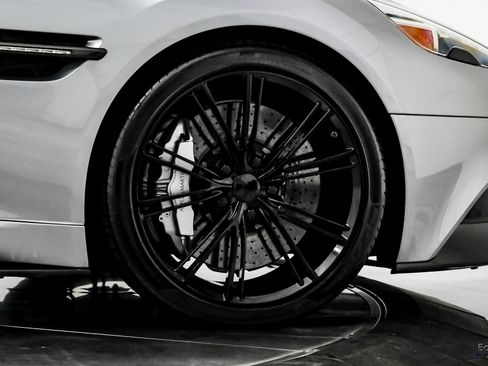Used 2014 Aston Martin Vanquish Coupe image 54