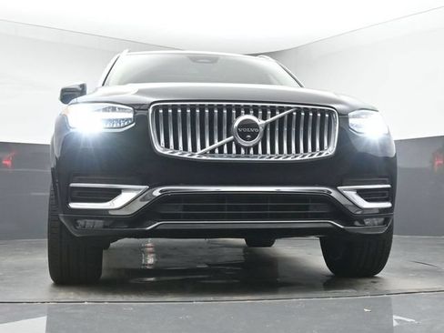 Used 2024 Volvo XC90 B6 Plus w/ Protection Package AWD/4WD image 36