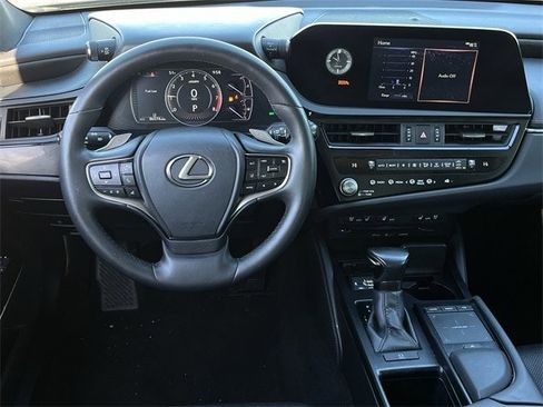 Used 2022 Lexus ES 350 w/ Premium Package image 12