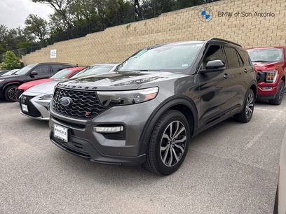 Used 2020 Ford Explorer ST w/ Premium Technology Package