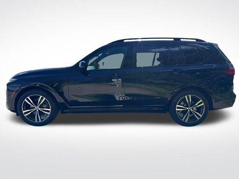New 2026 BMW X7 xDrive40i w/ M Sport Package AWD/4WD image 6