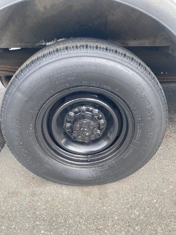 Used 2001 Chevrolet Express 3500 RWD image 19