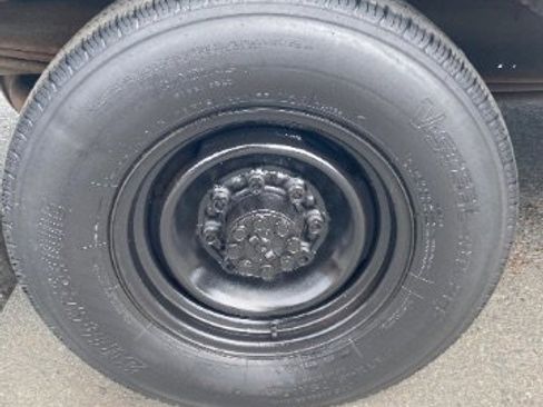 Used 2001 Chevrolet Express 3500 image 19