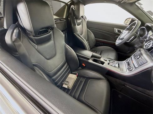 Used 2018 Mercedes-Benz SLC 43 AMG image 23