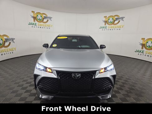 Used 2020 Toyota Avalon TRD image 2