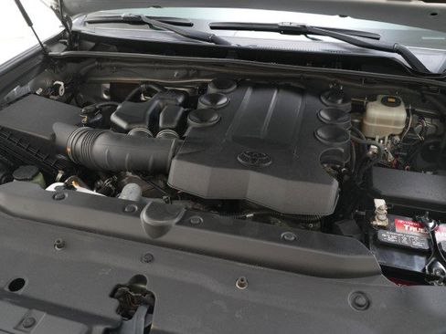 Used 2018 Toyota 4Runner Limited image 60