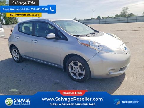 Used 2013 Nissan Leaf SV w/ Eco Design Pkg FWD image 5