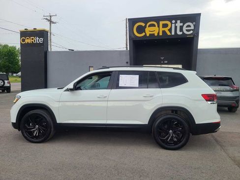 Used 2023 Volkswagen Atlas SE w/ Black Wheel Package AWD/4WD image 10