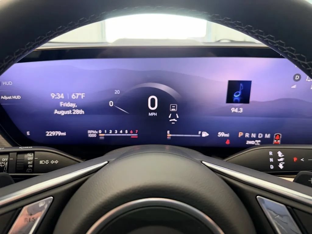 Used 2025 Buick Envision Avenir AWD/4WD image 35