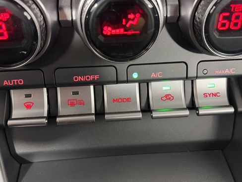 Used 2024 Toyota GR86 Premium RWD image 23