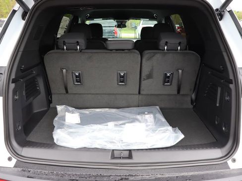 New 2026 Chevrolet Traverse LT FWD image 26
