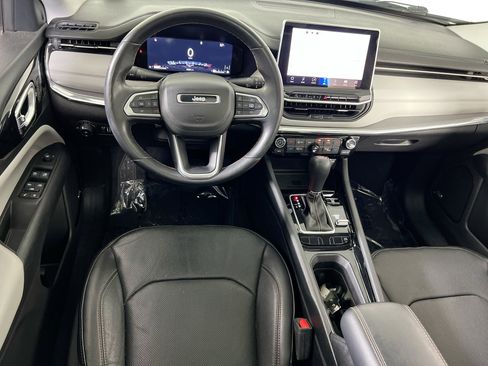 Used 2022 Jeep Compass Limited w/ Elite Group AWD/4WD image 24