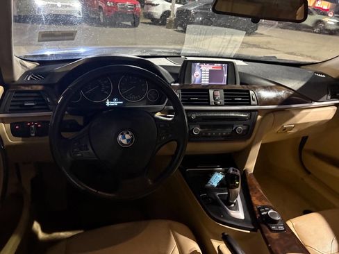 Used 2014 BMW 320i Sedan image 10
