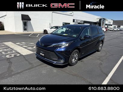 Used 2021 Toyota Sienna XLE w/ XLE Plus Package