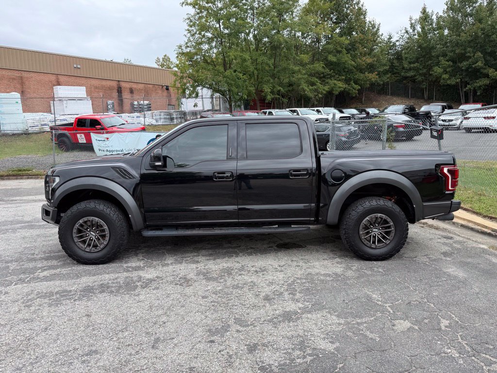 Used 2019 Ford F150 Raptor w/ Equipment Group 802A Luxury AWD/4WD image 5