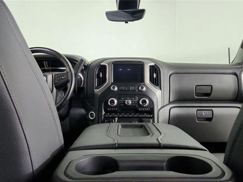 Used 2021 GMC Sierra 1500 Denali w/ Technology Package AWD/4WD image 18