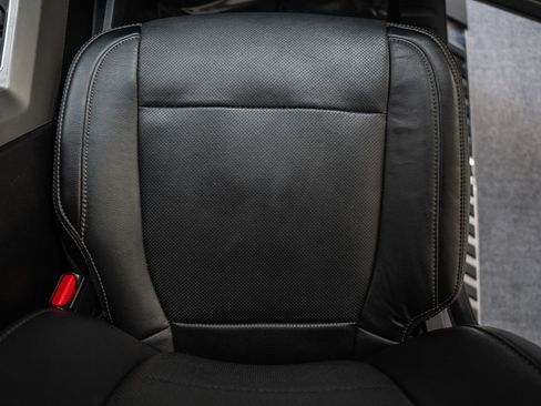 Used 2017 Ford F150 Lariat w/ Equipment Group 502A Luxury image 42