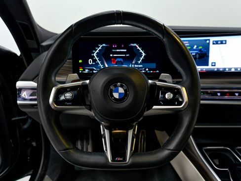 Used 2023 BMW 760i xDrive w/ Luxury Rear Seating Package AWD/4WD image 58