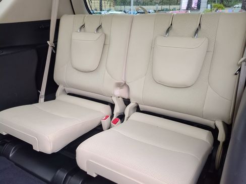 Used 2020 Lexus GX 460 Premium image 28